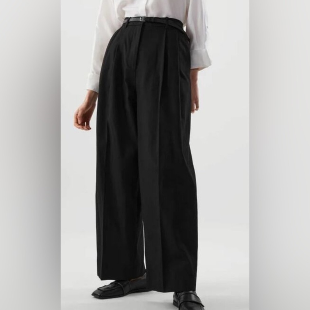 COS Black Wide-Leg Pleated Trousers